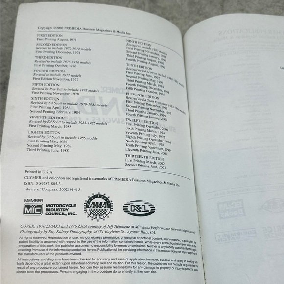 Honda Service Manual - Blue and White - Picture 7 of 8